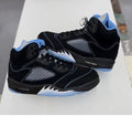 UNC JORDAN 5’s