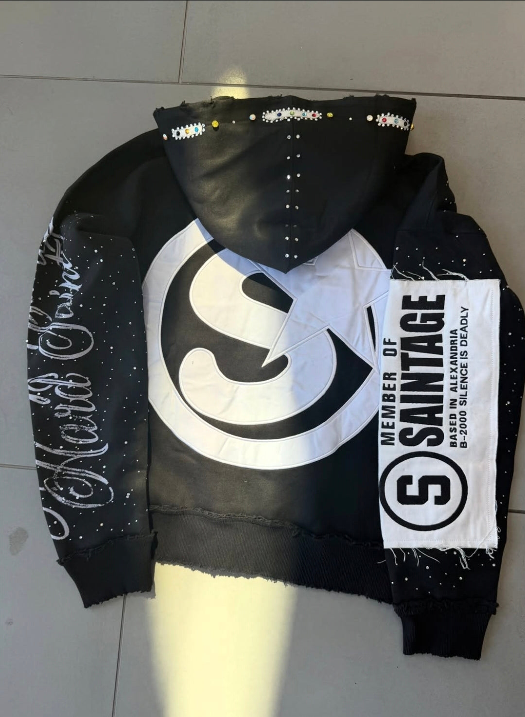Black SAINTS ZIP UP